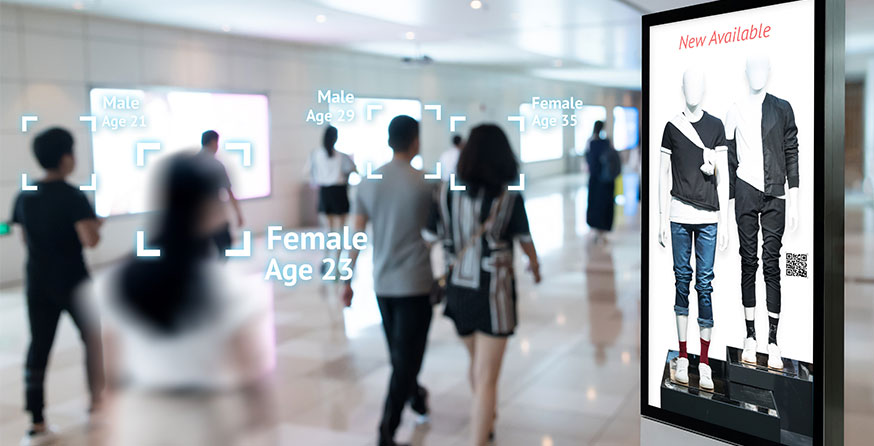 AIがショッピングモールに居る顧客の性別年齢を分類するイメージ画像